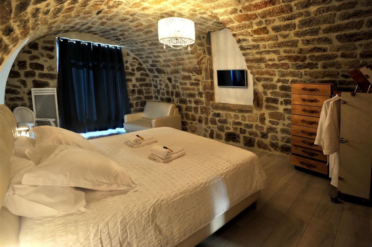 Chambre D'Hote Avec Jacuzzi Sanilhac  Εξωτερικό φωτογραφία